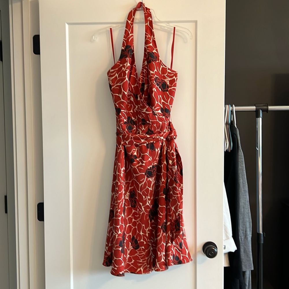 Ann Taylor Printed Halter Dress.  Size 10.